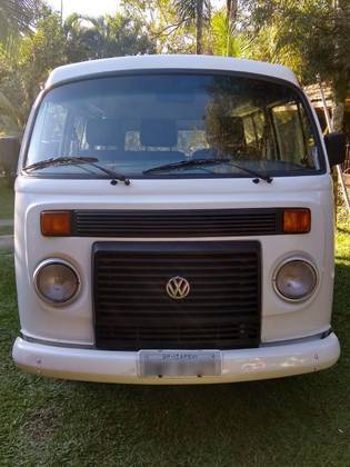 VOLKSWAGEN KOMBI 1.4 MI STD 8V FLEX 4P MANUAL VOLKSWAGEN KOMBI 1.4 MI STD 8V FLEX 4P MANUAL